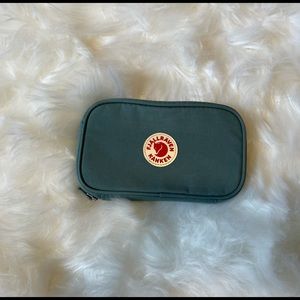 Fjallraven Kanken Travel Wallet
